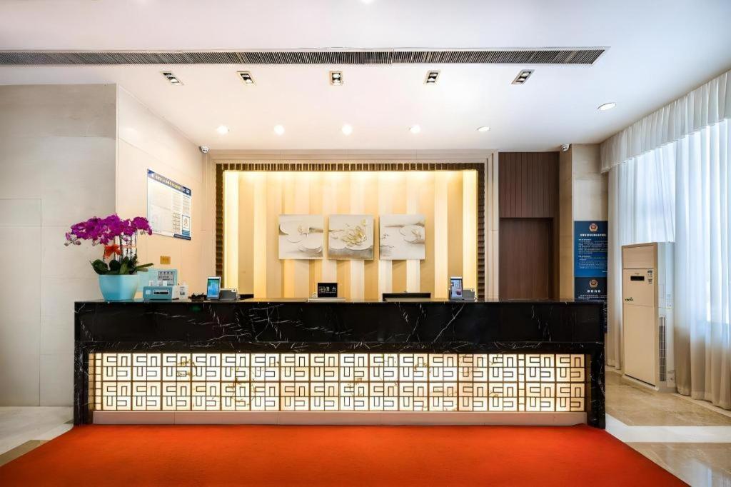 Broadcasting Tower Beijing Hotel Exterior foto