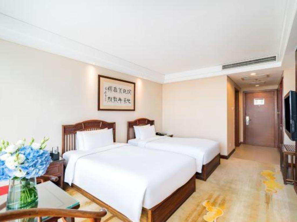 Broadcasting Tower Beijing Hotel Exterior foto